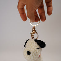 Handmade Snoopy-Inspired Crochet Keychain